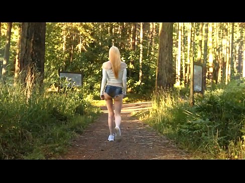 ❤️ Vacker kvinna rör sig långsamt, inte nakenvideo ❌ Vacker porr at porn sv.pornpk.ru
